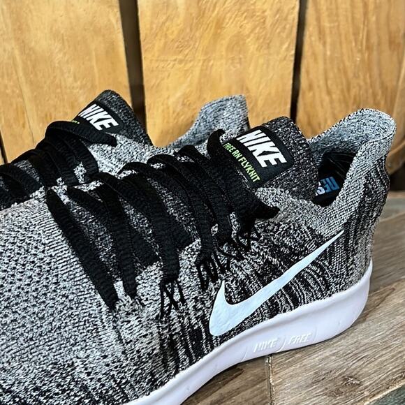 Nike Free RN Flyknit Black Gray White 880844-003 Running Shoes Womens Size 6 - Picture 4 of 10